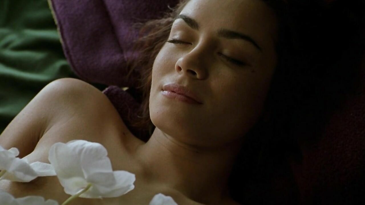 Shannyn Sossamon nude, sex scene from 40 Days and 40 Nights (2002)