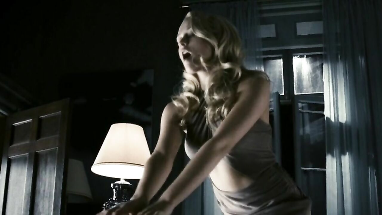 Teresa Palmer nude, sex scene from Restraint (2008)