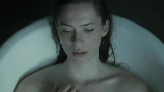 Scena erotica di Rebecca Hall da Il risveglio (2011)