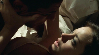 Marion Cotillard nude, sex scene from Taxi (1998)