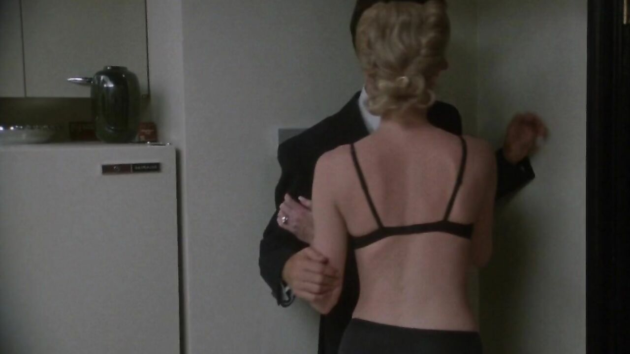 Melanie Griffith erotic scene from The Bonfire of the Vanities (1990)