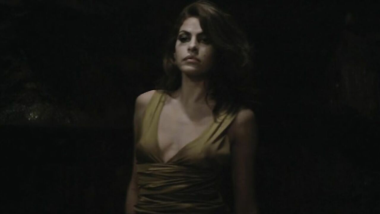 Eva Mendes erotic scene from Holy Motors (2012)