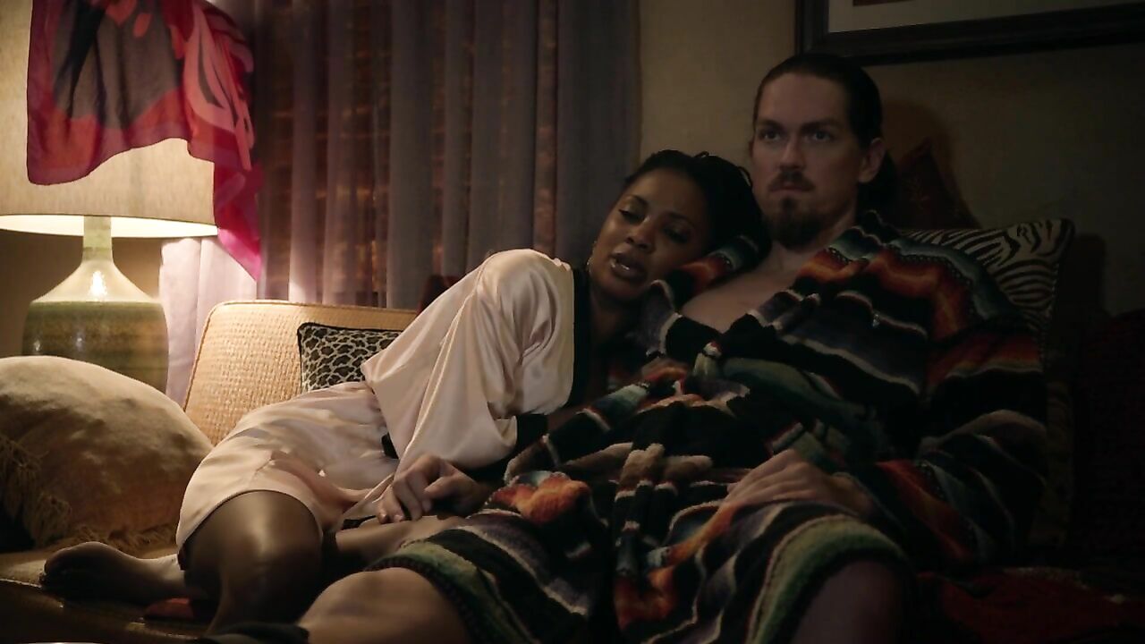 Shanola Hampton nude, sex scene from Shameless (2013)