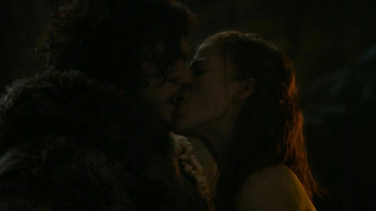 Rose Leslie nude, sex scene from Game of Thrones s03e05 (2013)