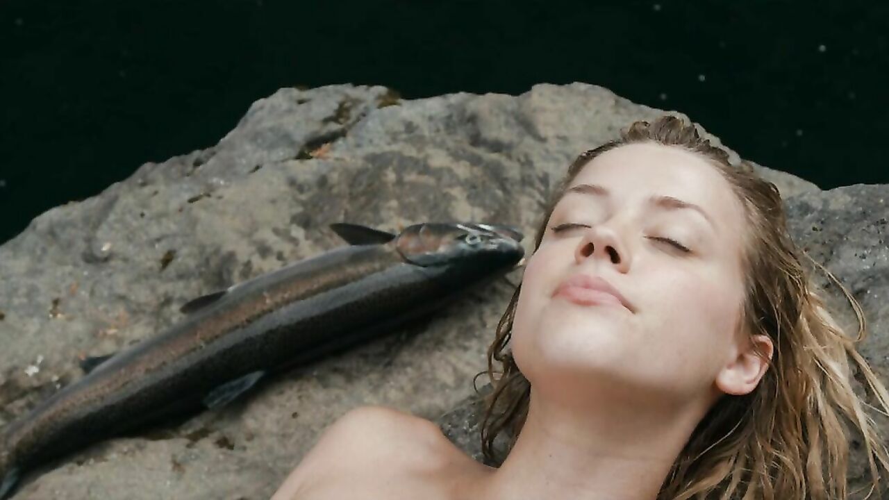 Amber Heard Erotikszene aus The River Why (2010)