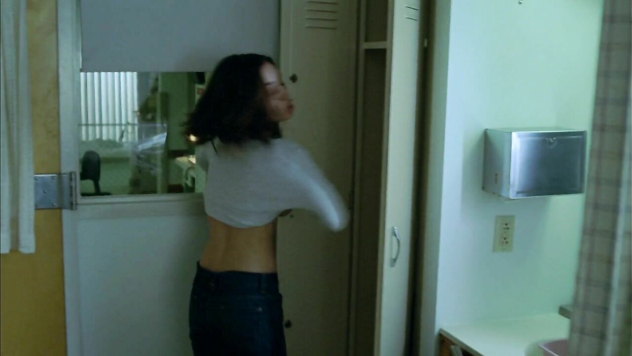 Eliza Dushku erotic scene from The Alphabet Killer (2008)