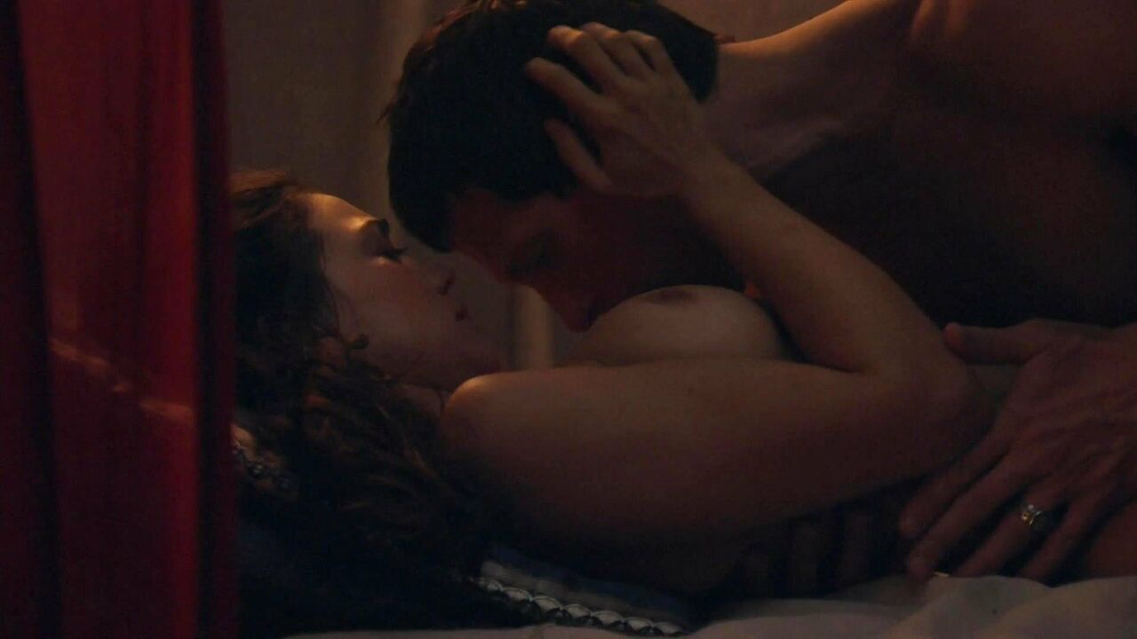 Jenna Lind nude, sex scene from Spartacus s03e07 (2013)