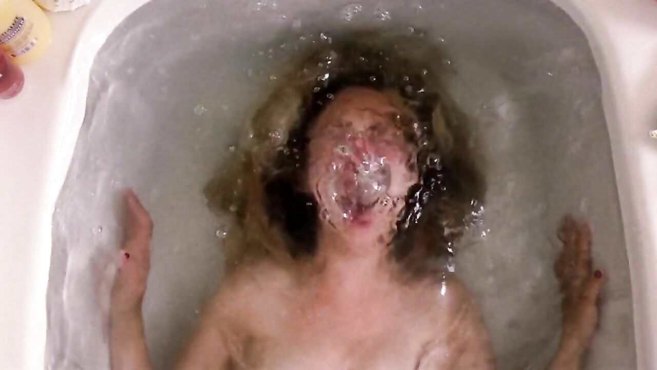 Juno Temple nude, sex scene from Little Birds (2011)