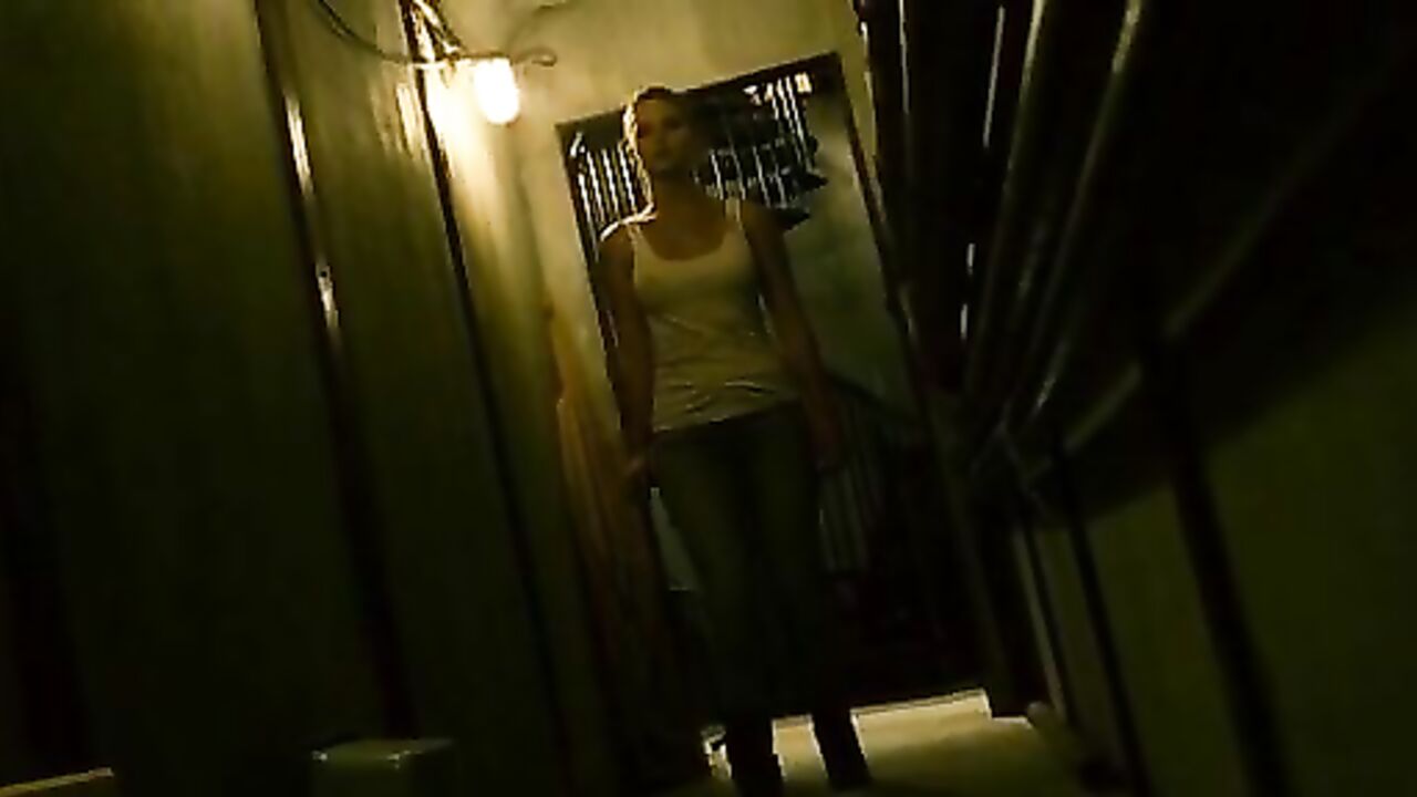 Jennifer Lawrence erotic scene from House at the End of the Street (2012)