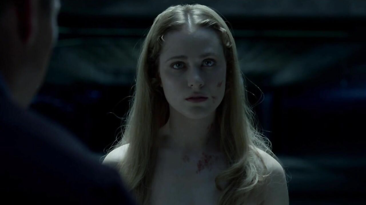 Evan Rachel Wood erotische Szene aus Westworld s01e01 (2016)