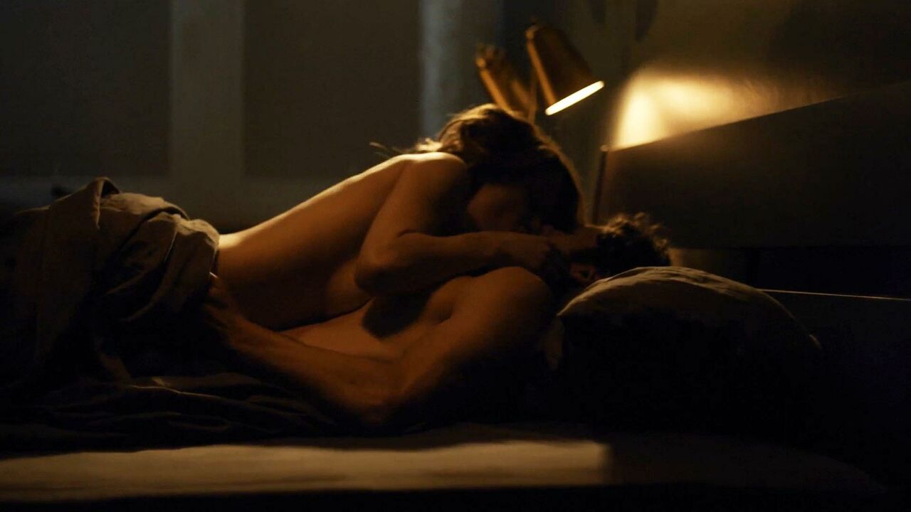 Ashley Hinshaw nude, sex scene from StartUp s01e01 (2016)