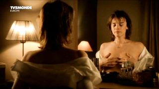 Agathe de La Boulaye nude, sex scene from Petopless arrangements avec ma mere (2011)