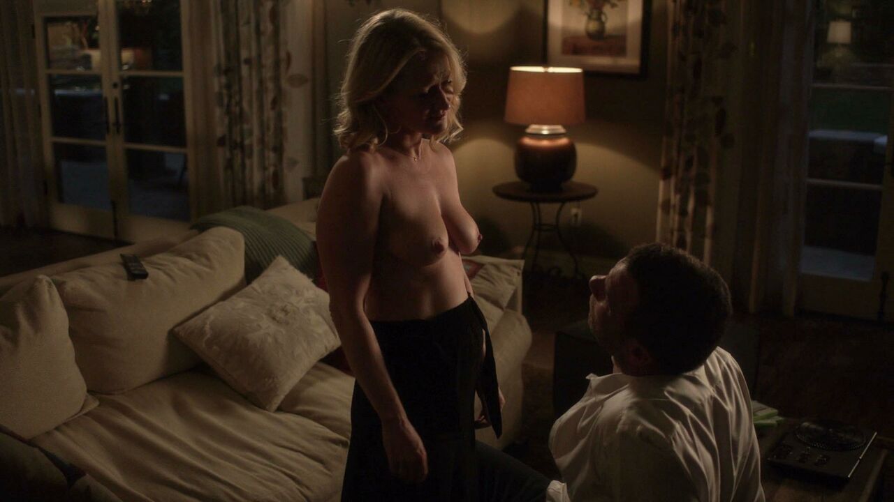 Paula Malcomson erotic scene from Ray Donovan s04e06 (2016)