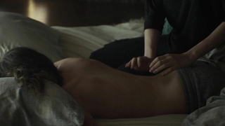 Ellen Page nuda, scena di sesso da Nella foresta (2015)