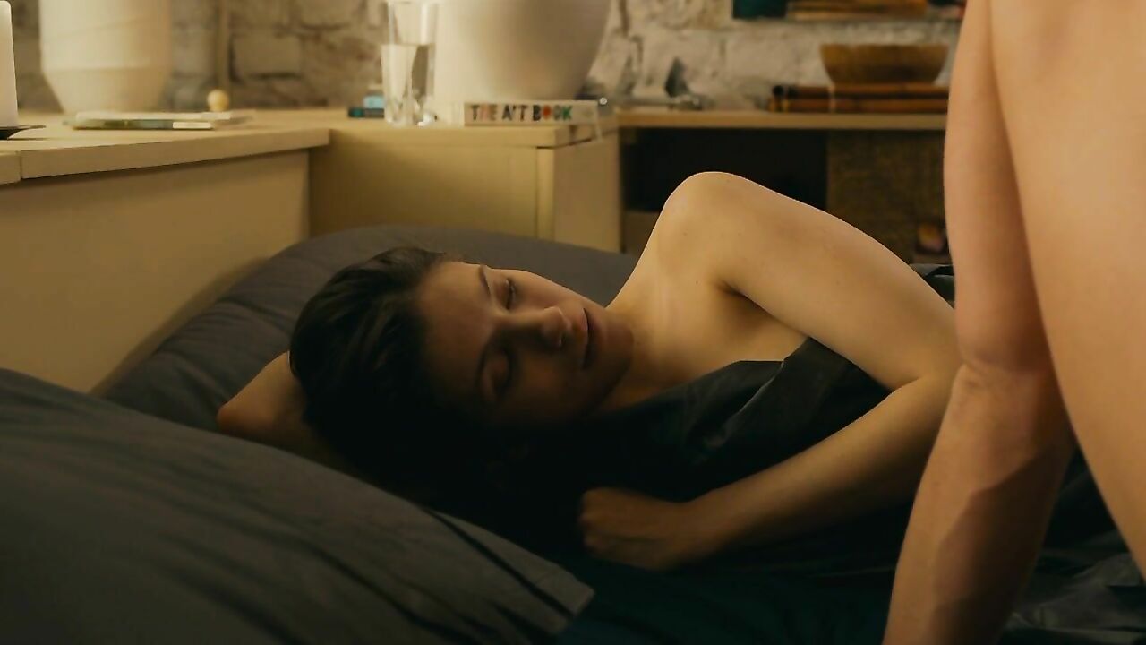 Anna Chipovskaya nude, sex scene from Chistoe iskusstvo (2016)