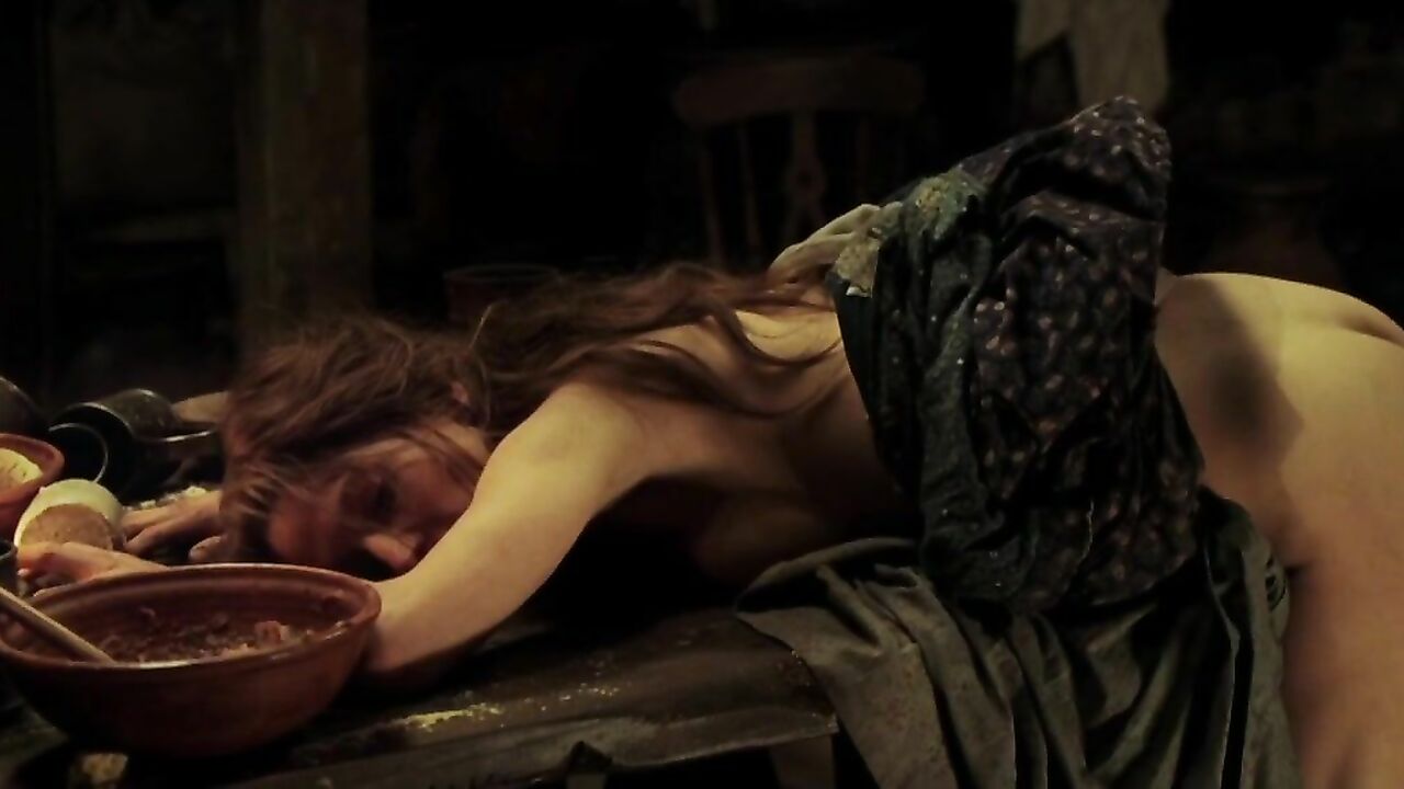 Melora Walters and Taryn Manning and Jen Apgar and Katherine Durio nude, sex scene from Cold Mountain (2003)