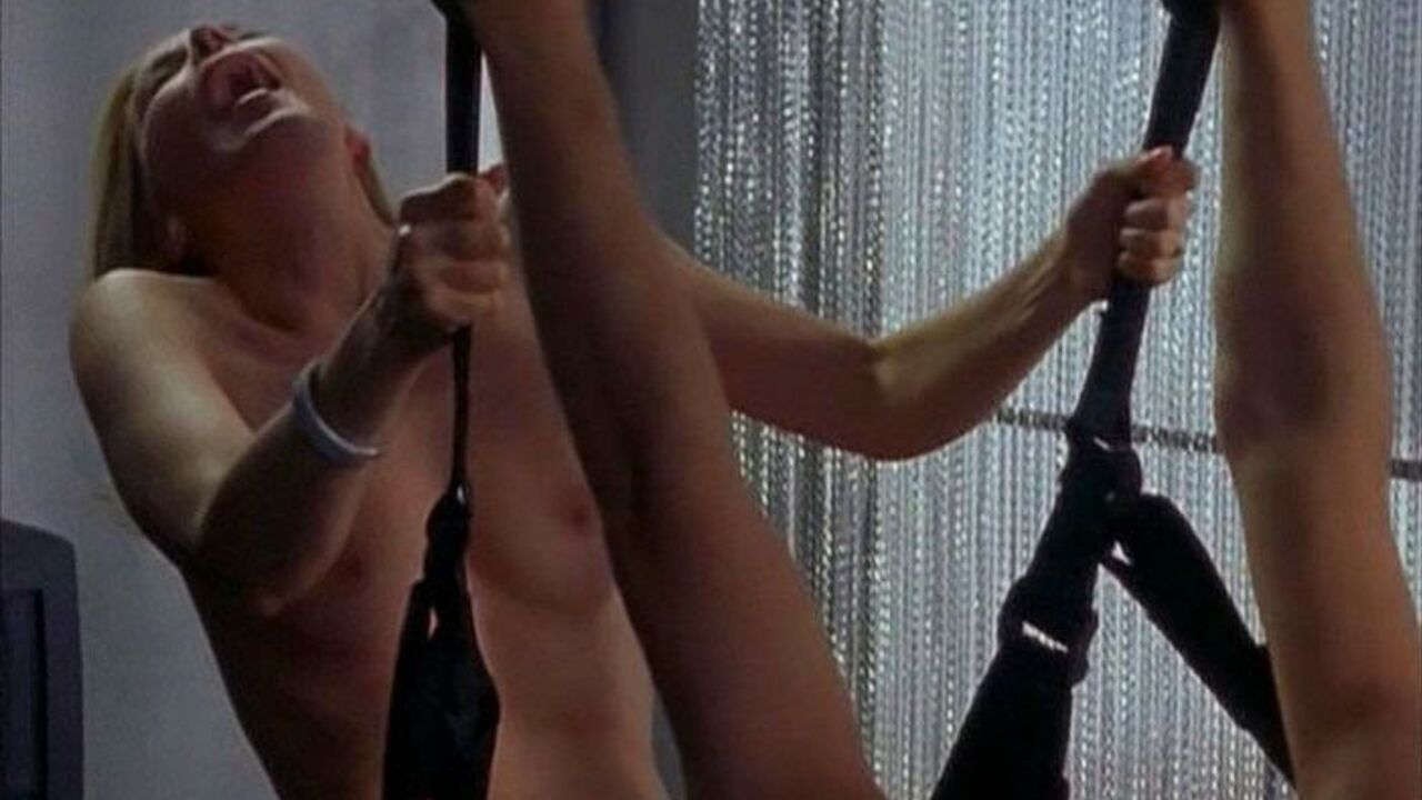 Kim Cattrall nude, sex scene from Sex and the City s03e11 (2000)