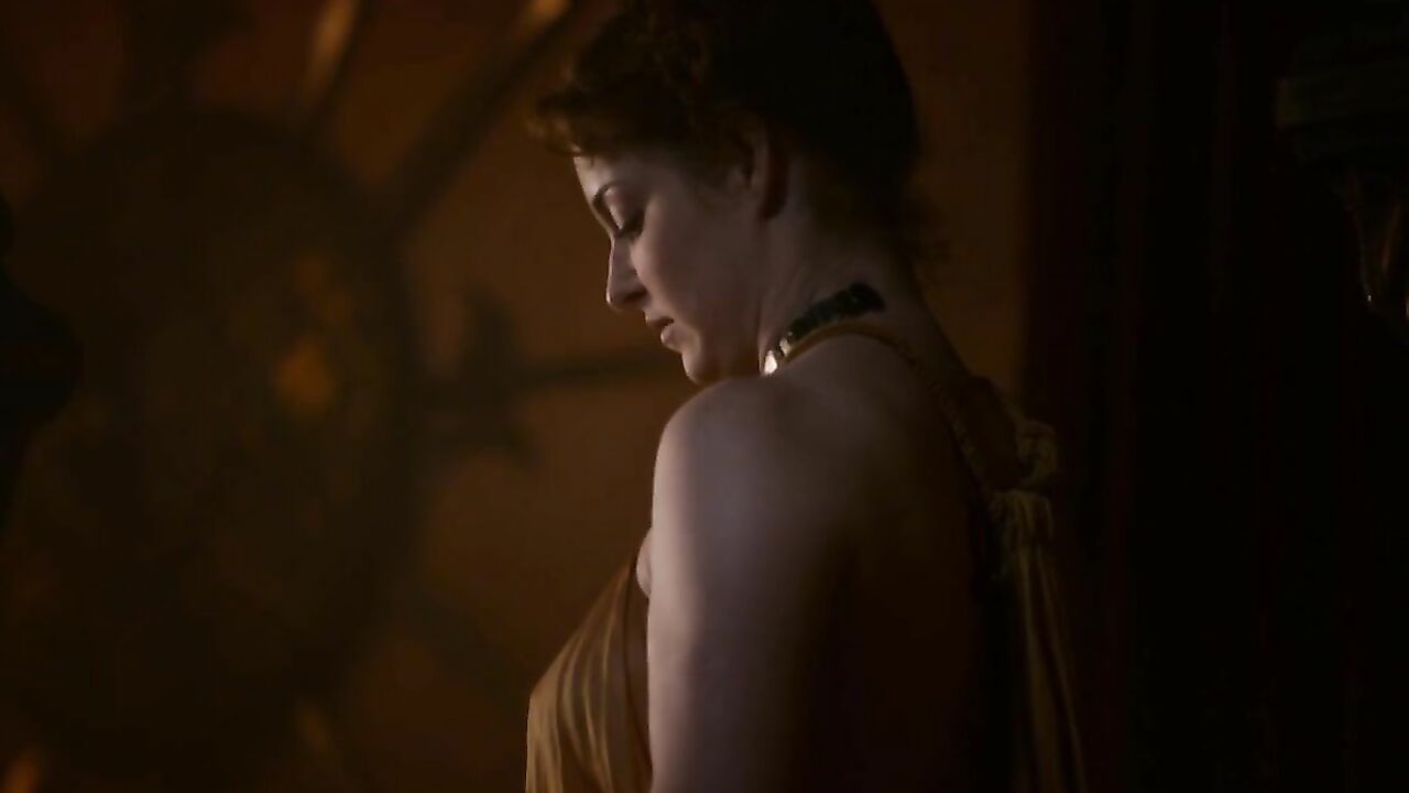 Maisie Dee erotic scene from Game of Thrones s02e04 (2012)