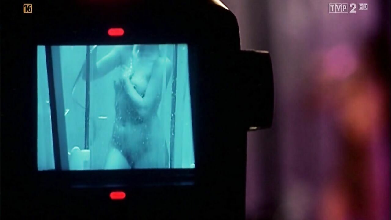 Barbara Kaluzna nude, sex scene from Pogoda na jutro (2003)