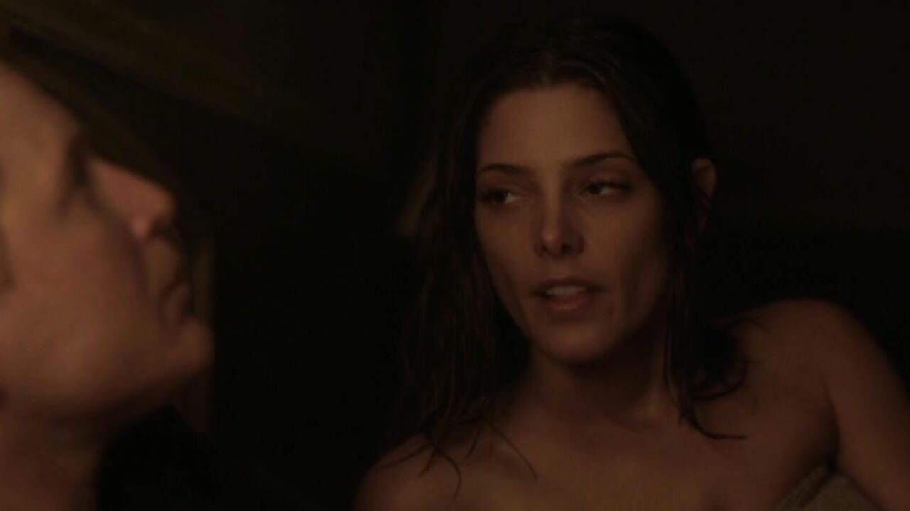 Ashley Greene nude, sex scene from Rogue s03e18 (2016)