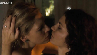 Erika Marozsan und Ina Weisse nackt, Sexszene aus Ich will Dich (2014)