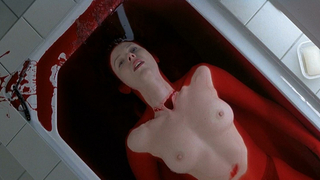 Scena erotica di Holley Chant da Event Horizon (1997)