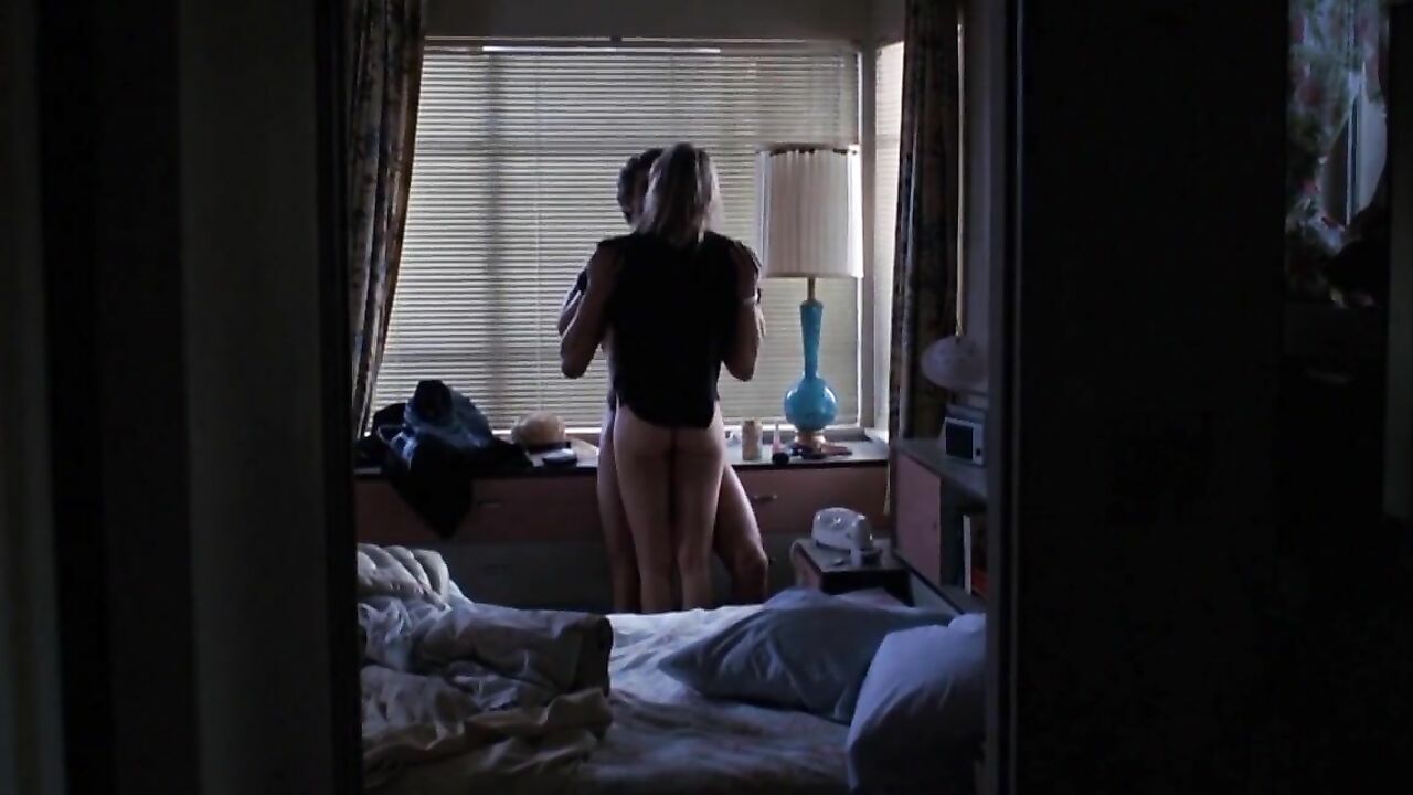 Darlanne Fluegel nude, sex scene from To Live and Die in L.A. (1985)