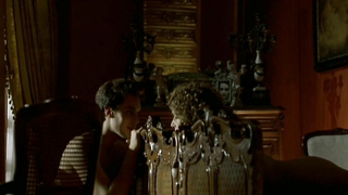 Valeria Golino nue, scène de sexe de Il sole nero (2007)