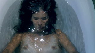 Patricia Velasquez, nuda, scena di sesso da Liz a settembre (2014)