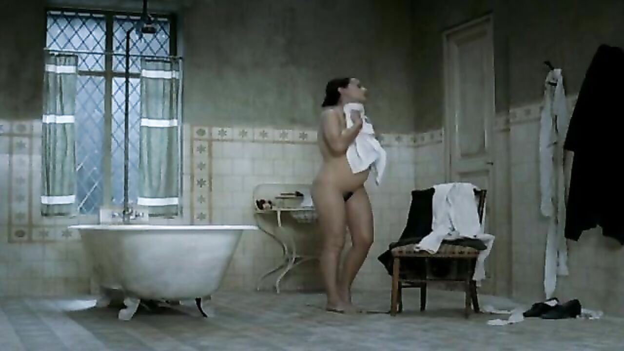 Virginie Ledoyen nude, erotic scene from Saint Ange (2004)