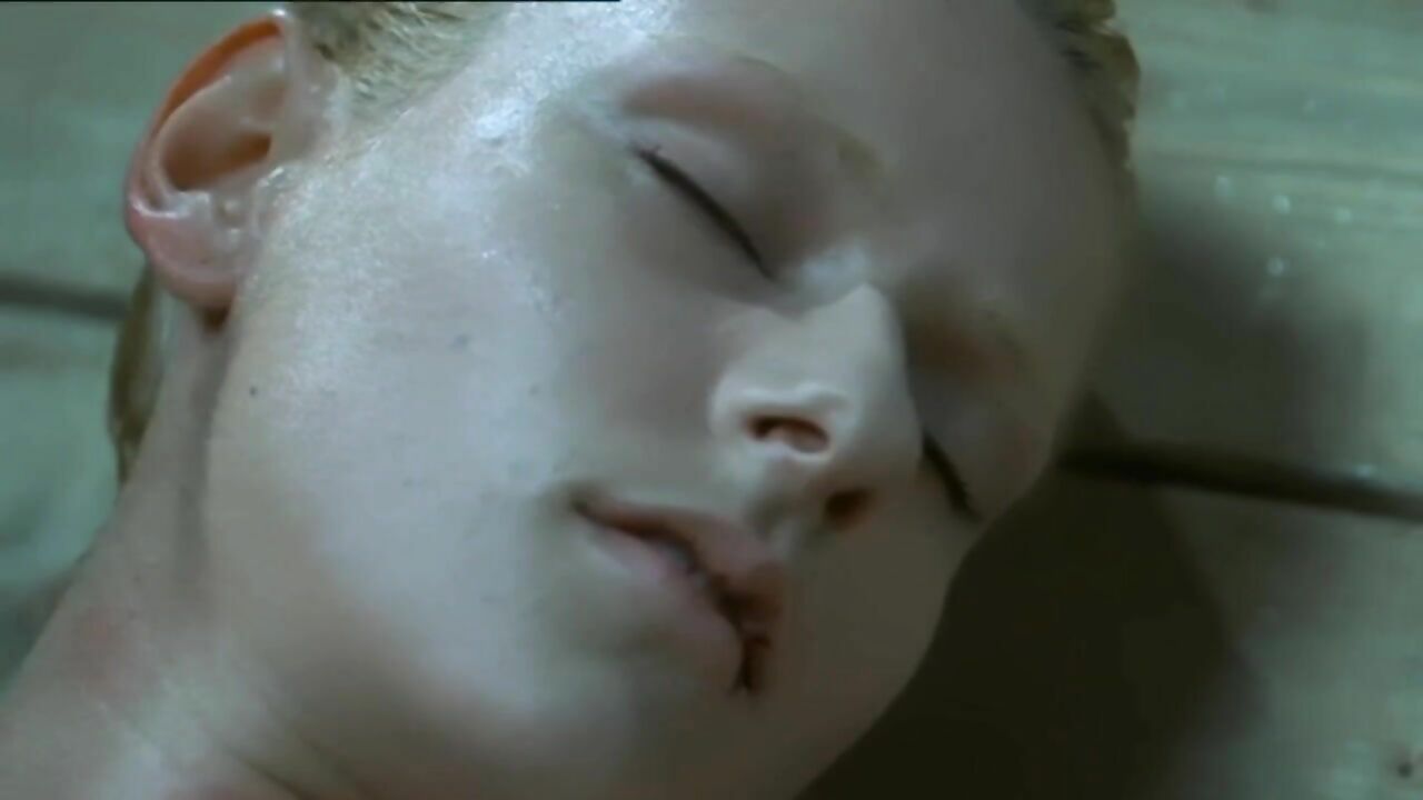 Annett Renneberg nude, sex scene from Devot (2003)