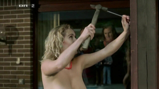 Patricia Schumann nude, Therese Damsgaard nude, sex scene from De unge ar (2007)