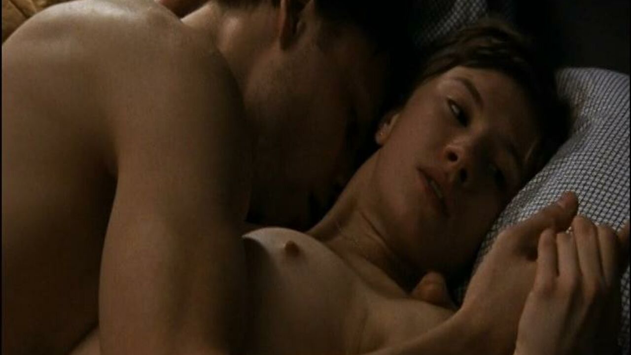 Alina Levshin nude, Karolina Lodyga nude, sex scene from In the Face of Crime (2010)