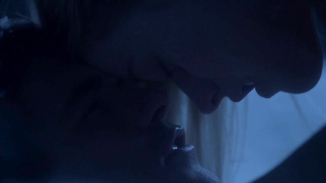 Olivia Taylor Dudley nude, sex scene from The Magicians s01e07 (2016)