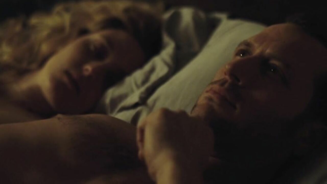 Evelyne Brochu nude, sex scene from Cafe De Flore (2011)