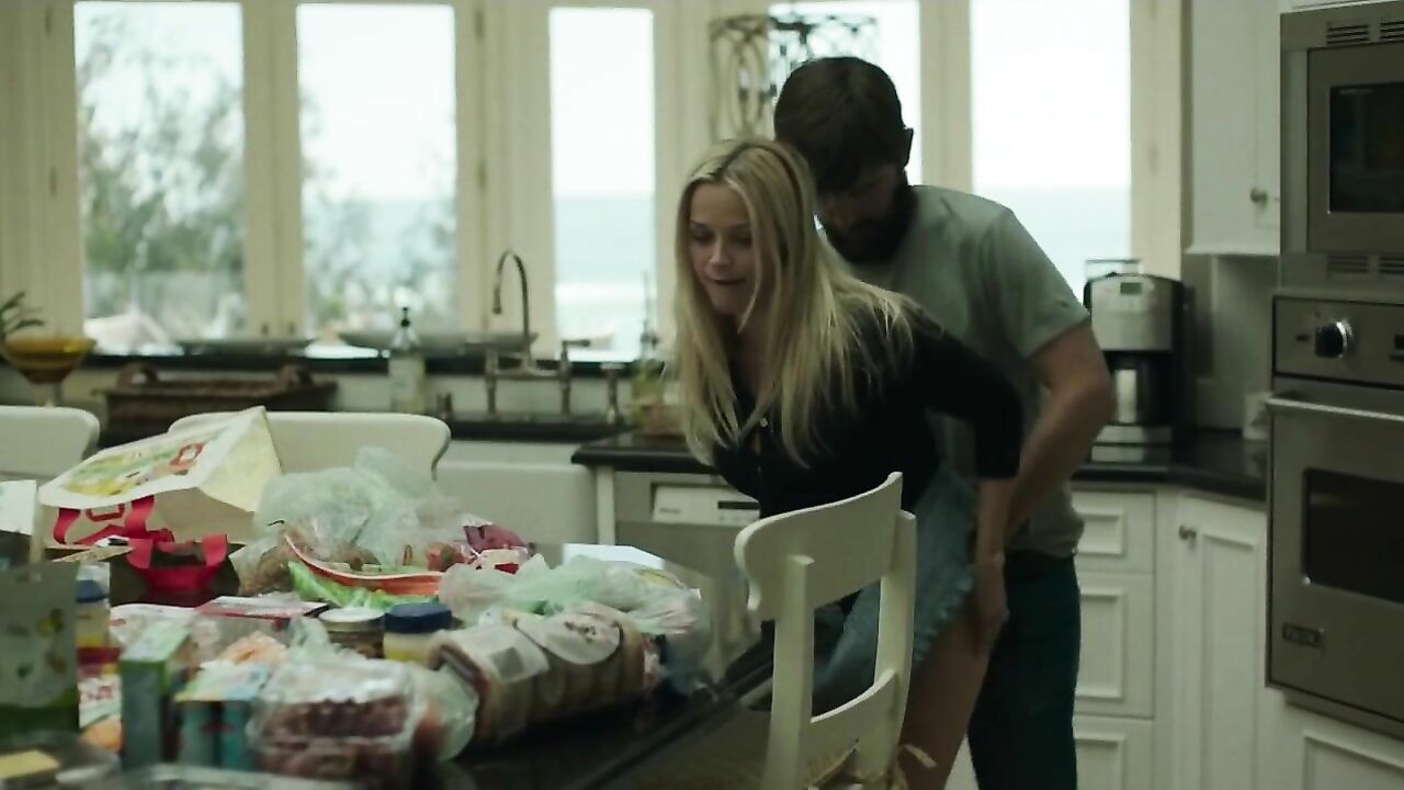 Reese Witherspoon nackt, Sexszene aus Big Little Lies s01e05 (2017)