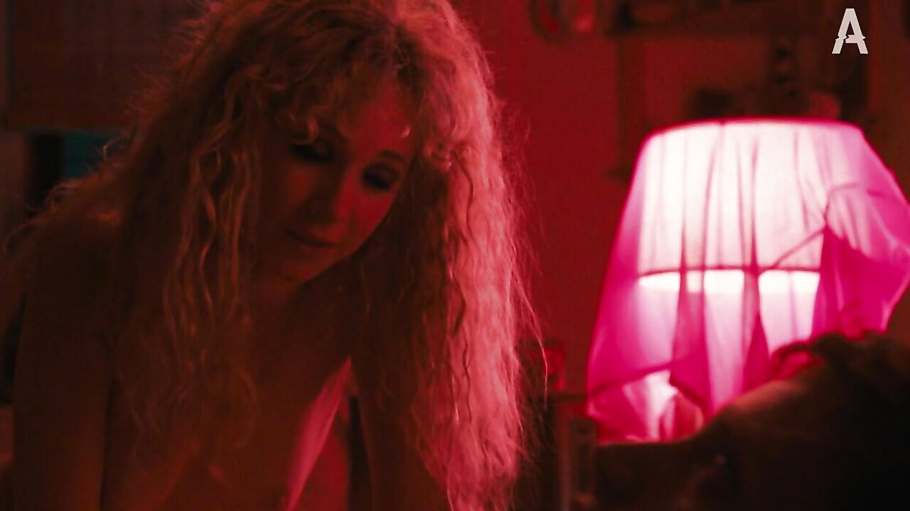 Juno Temple nude, sex scene from Vinyl s01e01 (2016)