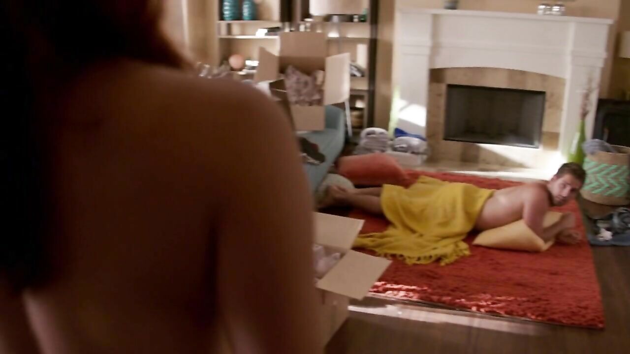 Alanna Ubach nude, erotic scene from Girlfriends Guide to Divorce s02e03 (2015)