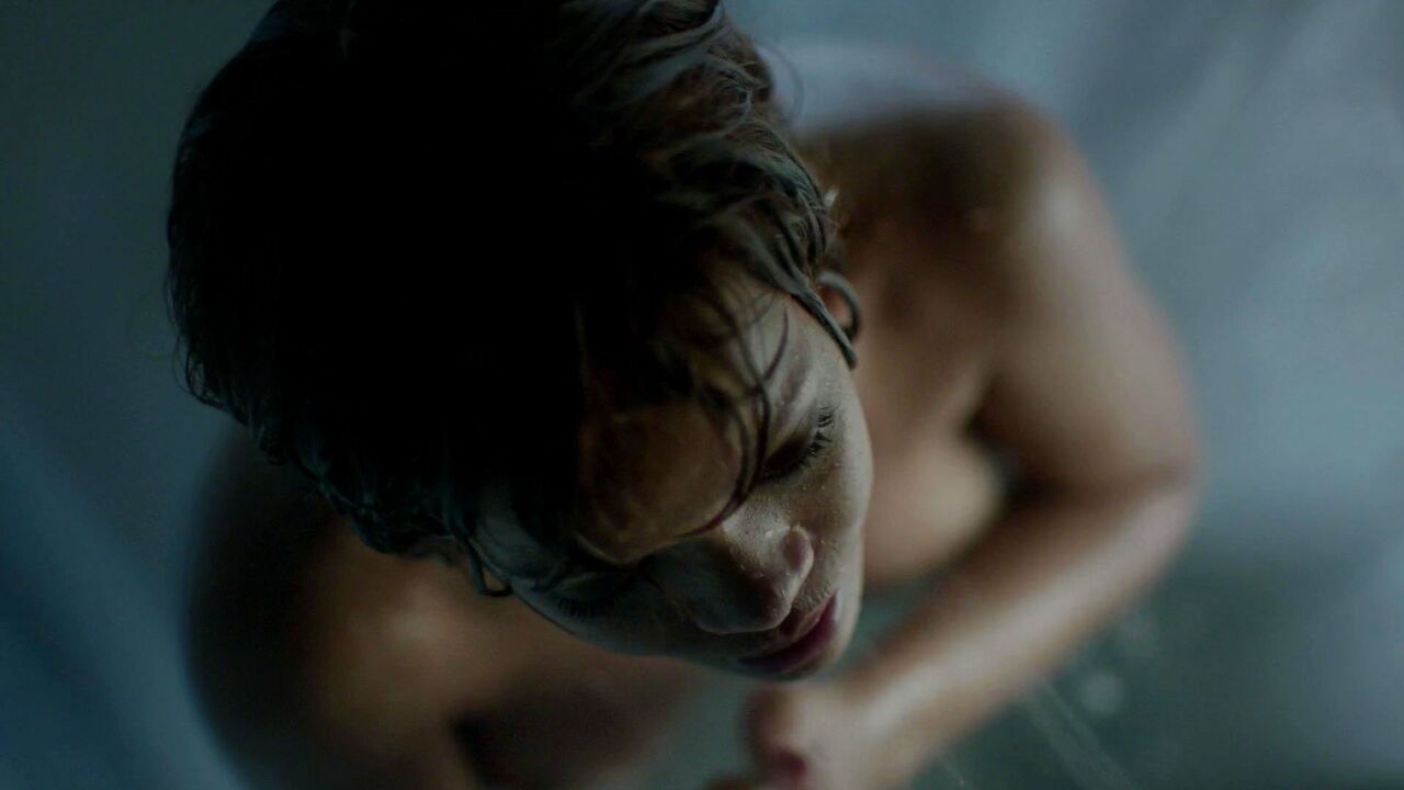 Rihanna sexy, scene from Bates Motel s05e06 (2017)