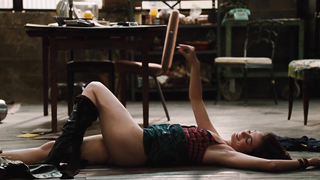 Anne Hathaway nue, scène de sexe de Love and Other Drugs (2010)