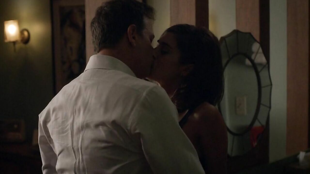 Lizzy Caplan nude, sex scene from Masters of Sex s03e09 (2015)