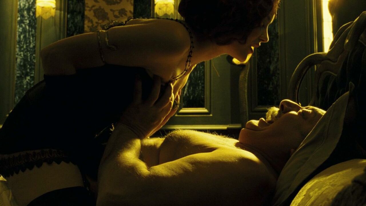 Marion Cotillard sexy, scene from A Very Long Engagement (2004)