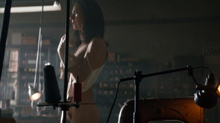 Jennifer Connelly nude, scene from American Pastoral (2016)