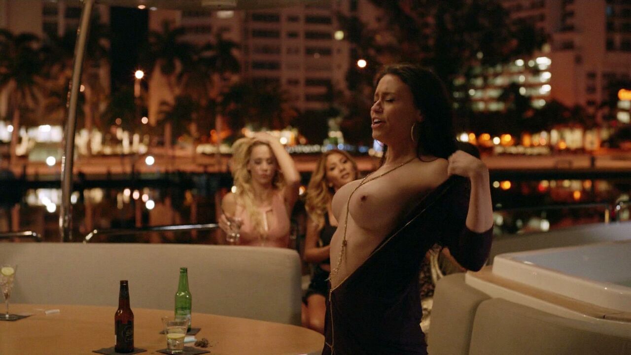 Taylor Rhodenbaugh nude, Ella Thomas sexy, scene from Ballers s01e03 (2015)