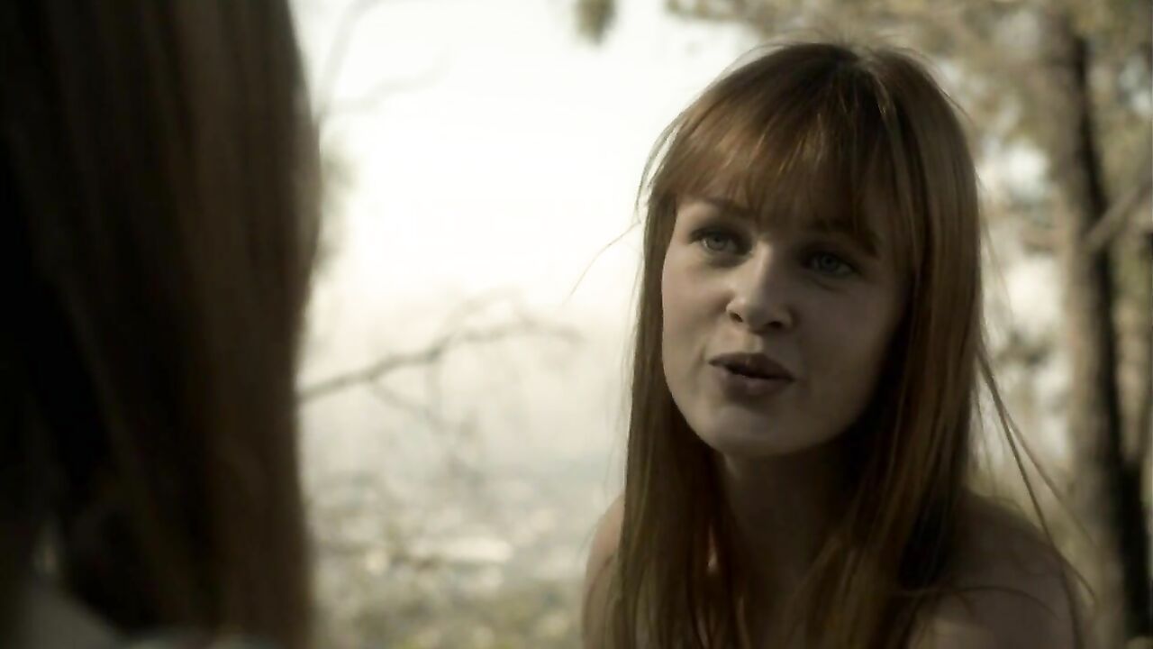 Ambyr Childers nackt, Jade Tailor sexy, Szene aus Aquarius s01e03,05 (2015)