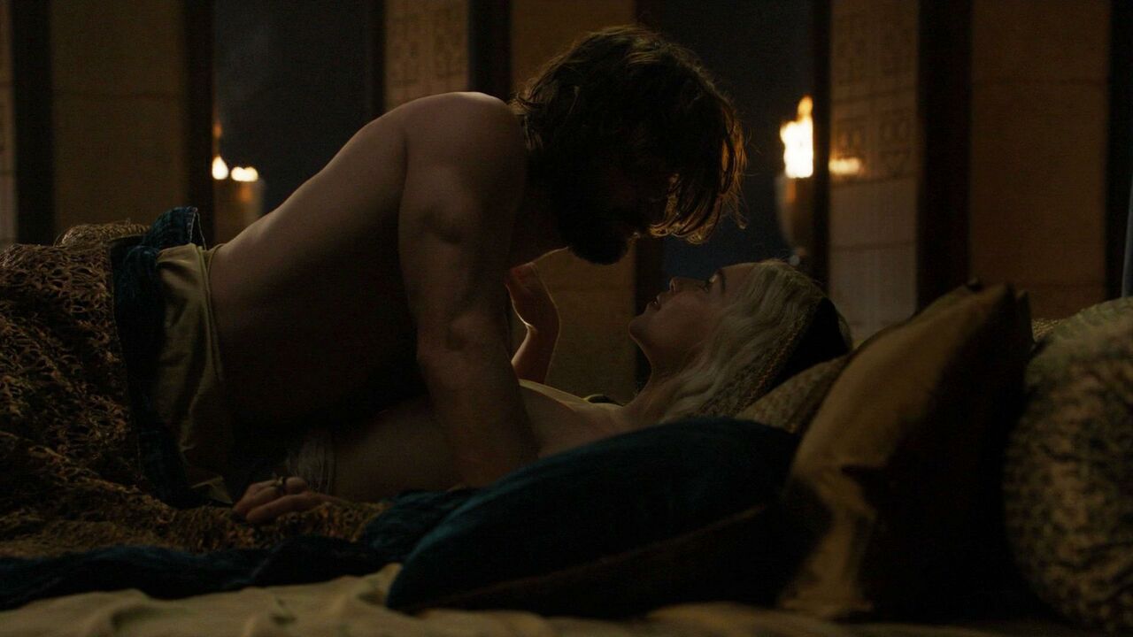 Emilia Clarke sexy, sex scene from Game of Thrones s05e07 (2015)