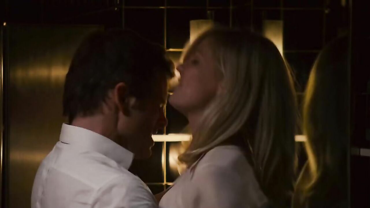 Kirsten Dunst sexy, sex scene from Bachelorette (2012)