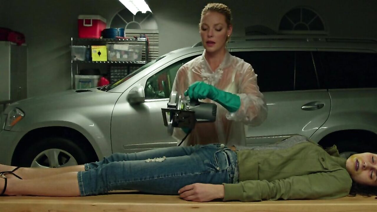 Katherine Heigl sexy, scene from Home Sweet Hell (2015)