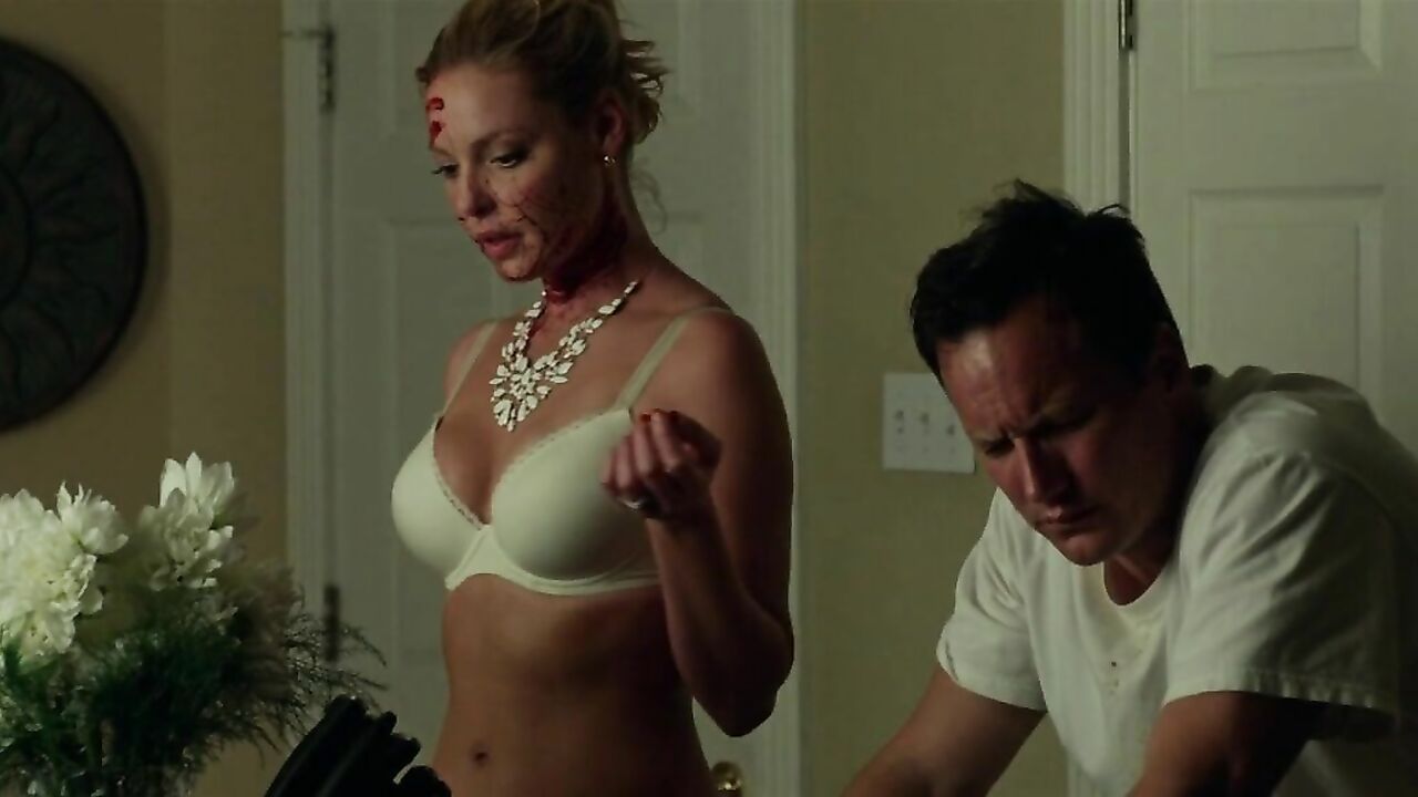 Katherine Heigl sexy, scene from Home Sweet Hell (2015)