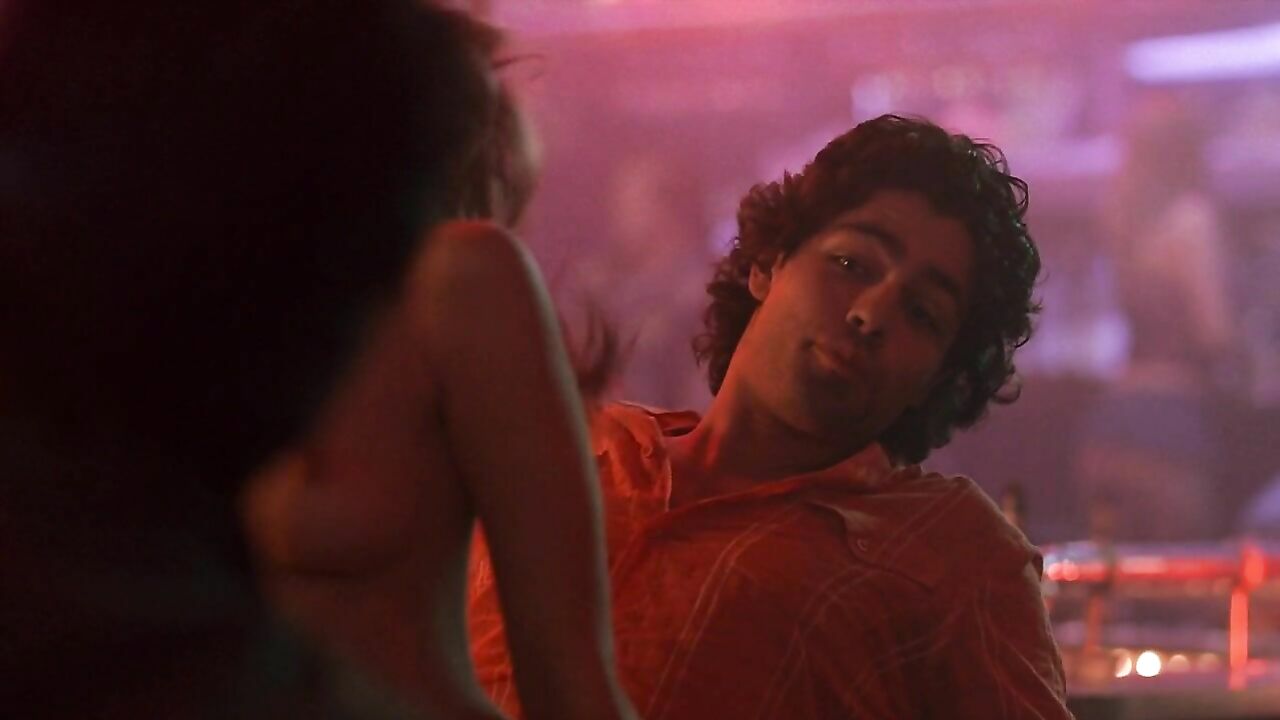 Julian Wells nude, sex scene from Entourage s01e07, sex scene from08 (2004)